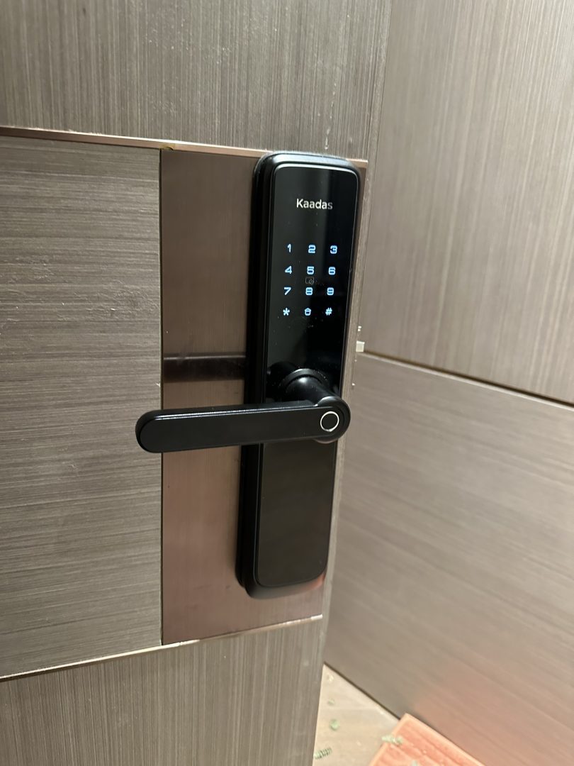 Khoa Thong Minh Kaadas L7 10